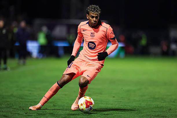 2025普斯卡什候选：赖斯十分角任意球、亚马尔加泰德比圆月弯刀